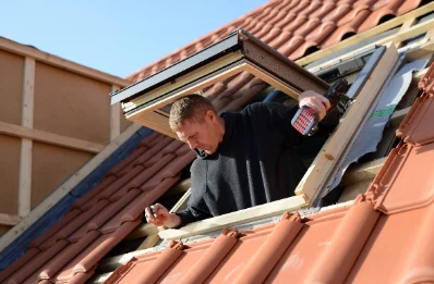 Pose de fenêtres de toit Velux à Maulde